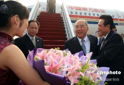 中国国民党主席吴伯雄一行27日上午将拜谒中山陵