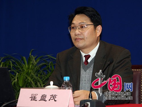 中国气象局预测减灾司司长、新闻发言人翟盘茂(中国网 杨楠) 中国气象局预测减灾司司长、新闻发言人翟盘茂(中国网 杨楠)
