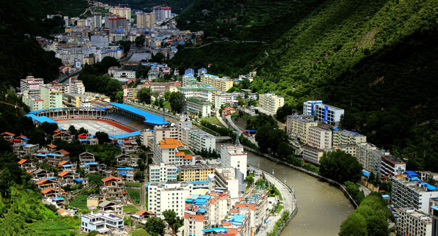 阿坝州州府所在地马尔康(阿坝供图)