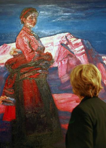 中国藏族青年女画家德珍：绘画艺术体现社会责任