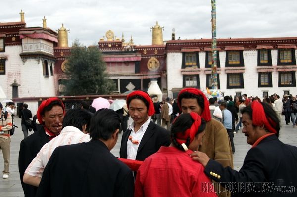 藏族舞蹈_藏族的人口